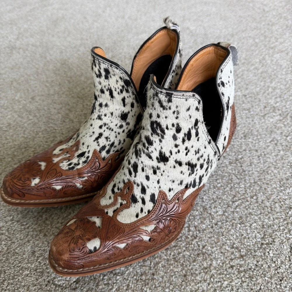 Myra West Street Cowhide & Hand Tooled Leather Booties Size 6 Western Cowgirl